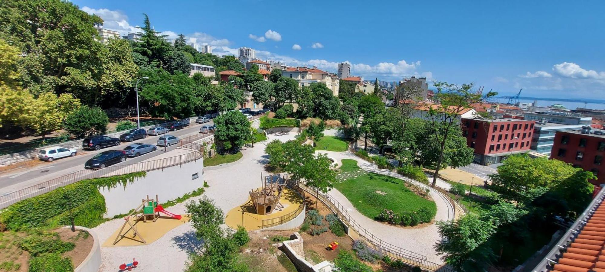 Apartment Colors Of Life Rijeka Luaran gambar