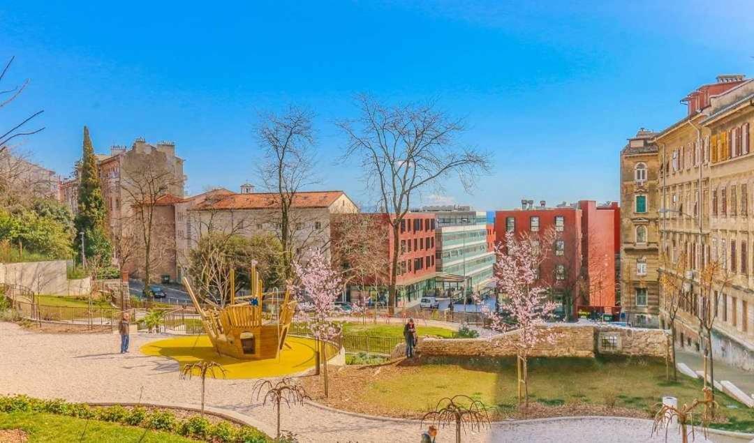 Apartment Colors Of Life Rijeka Luaran gambar