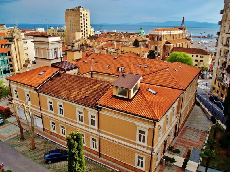 Apartment Colors Of Life Rijeka Luaran gambar